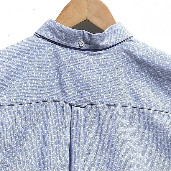 BEN SHERMAN Men’s 100% cotton Light Blue and White Geo Print Short Sleeve Shirt - Picture 5 of 6